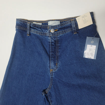 Women's Universal Thread New Size 4R