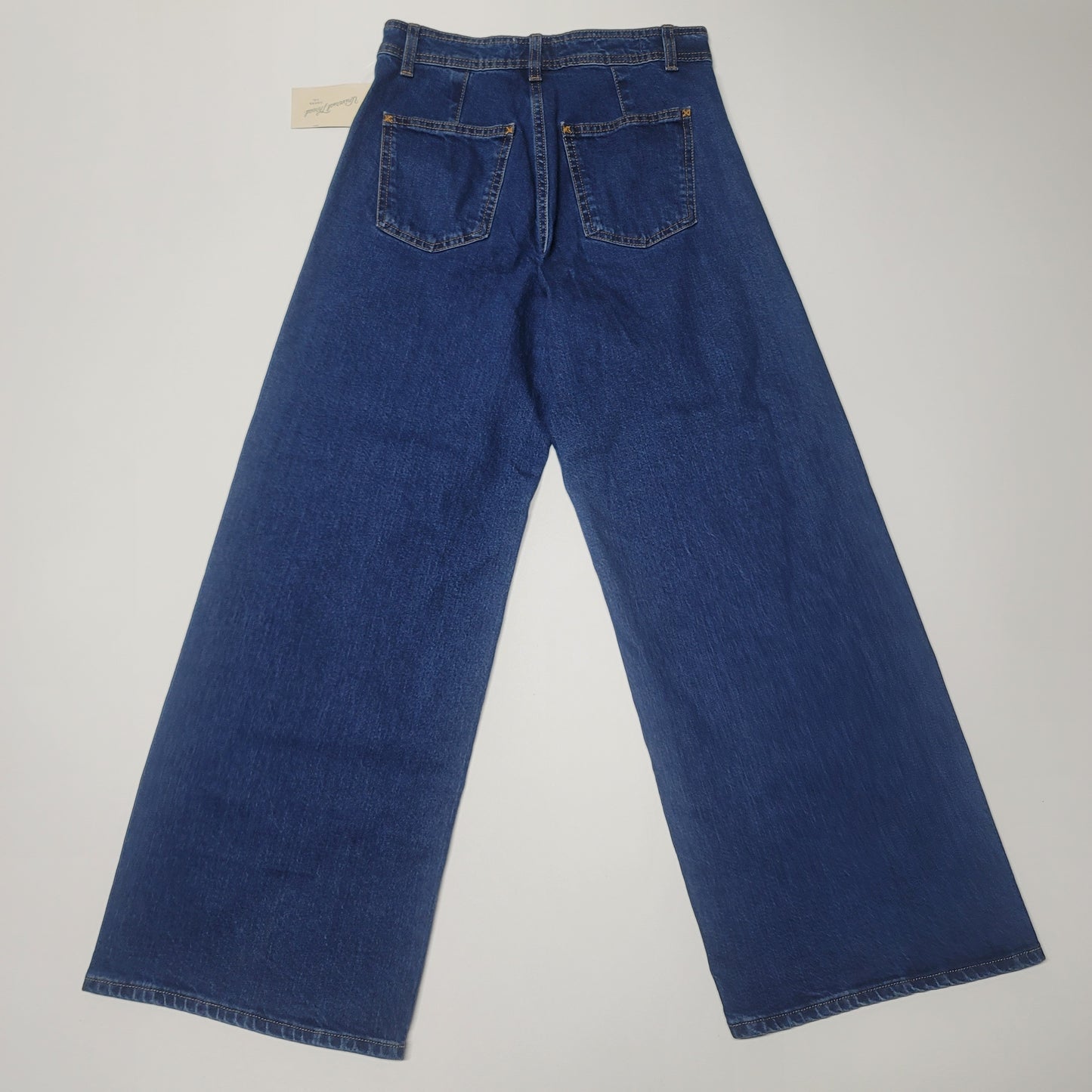 Women's Universal Thread New Size 4R