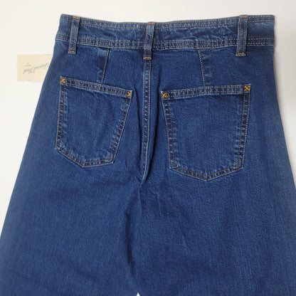 Women's Universal Thread New Size 4R